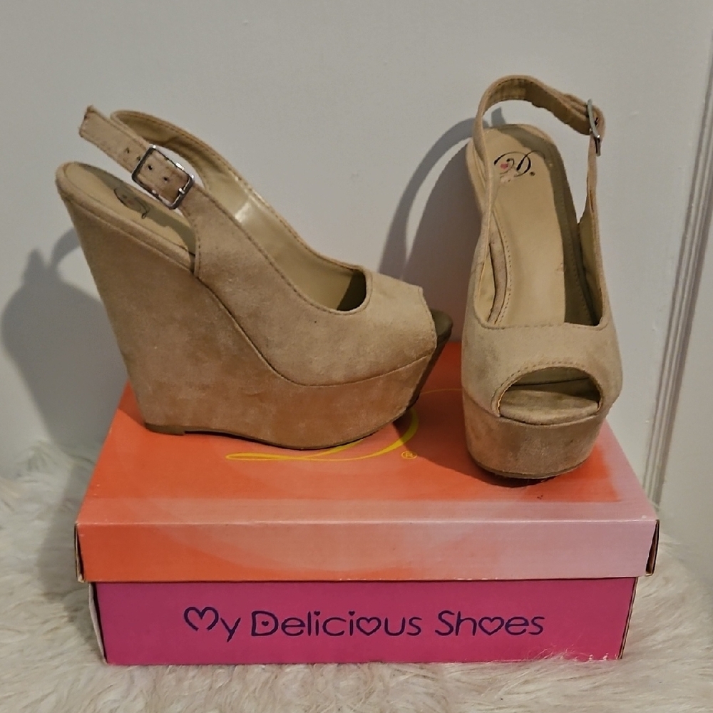 Tan Suede Peep-Toe Wedges with Slingback Size 6